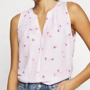 Banana Republic Pale Pink Floral Sleeveless V-Neck Blouse Size XS
